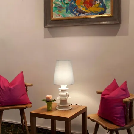 Ξενοδοχείο Altstadthotel Weisse Taube