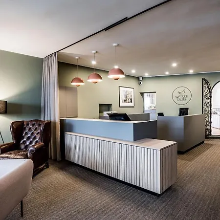 Altstadthotel Weisse Taube 4* Salzbourg