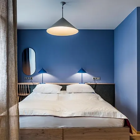 Altstadthotel Weisse Taube Hotel Solnohrad