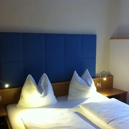 Altstadthotel Weisse Taube Hotel Solnohrad