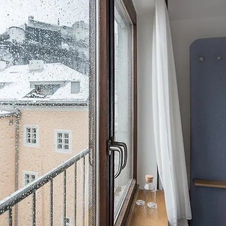 Altstadthotel Weisse Taube 4* Salzbourg